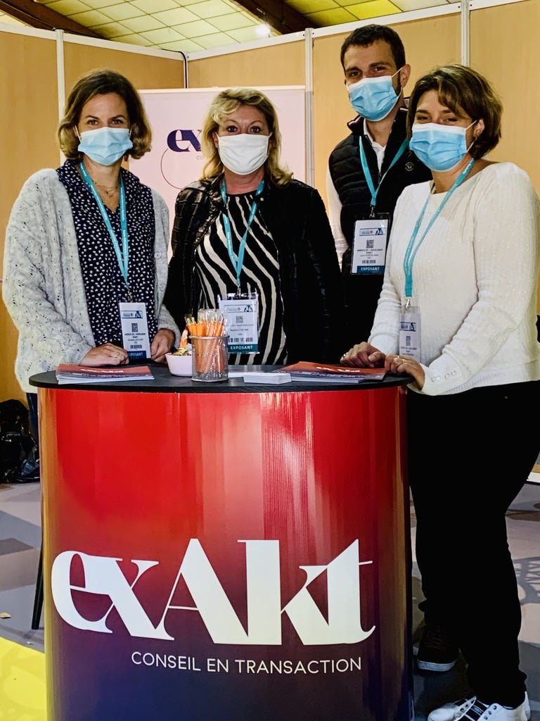 L'équipe d'EXAKT sur son stand au salon ATLANTICA